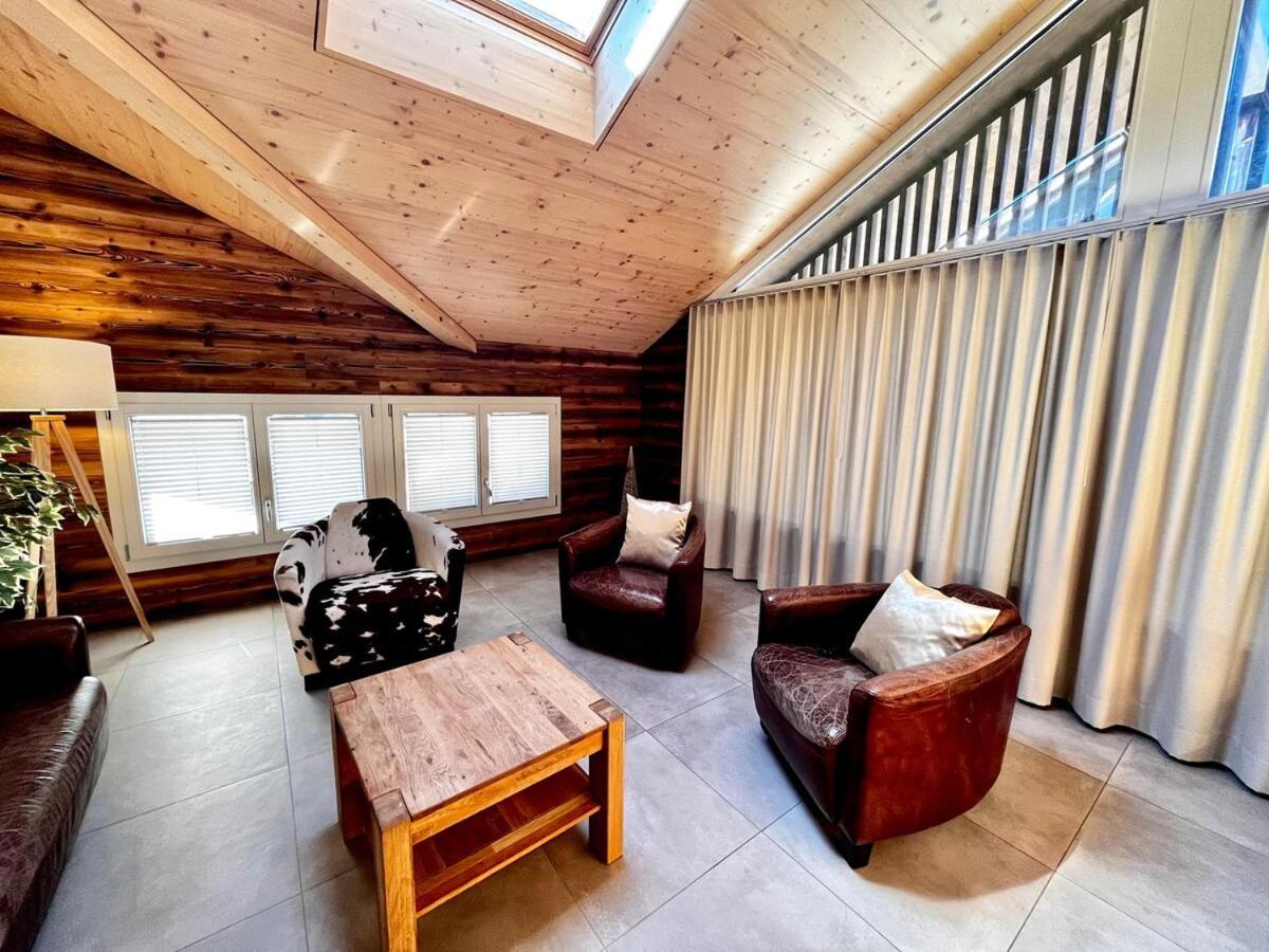 Apartament Beim Brunnen Gsteigwiler Zewnętrze zdjęcie