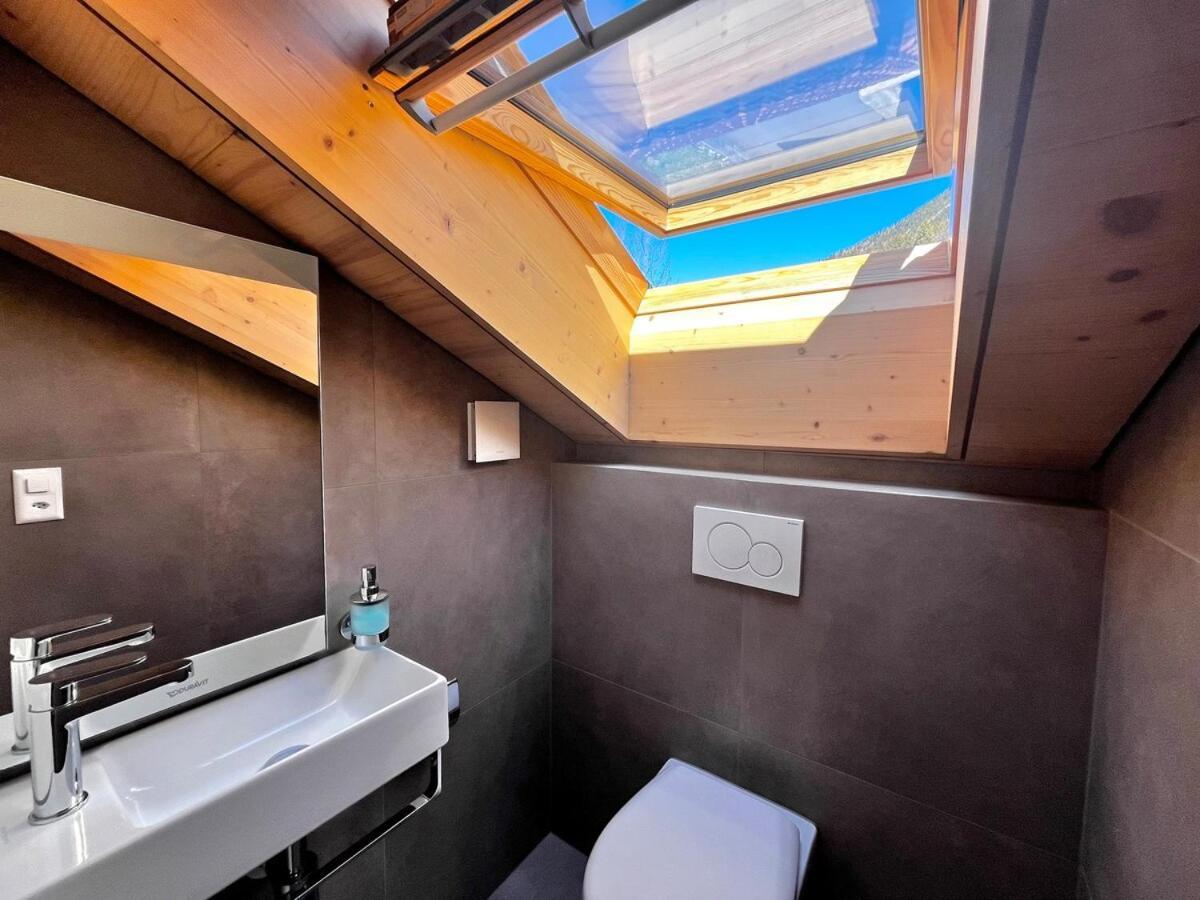 Apartament Beim Brunnen Gsteigwiler Zewnętrze zdjęcie