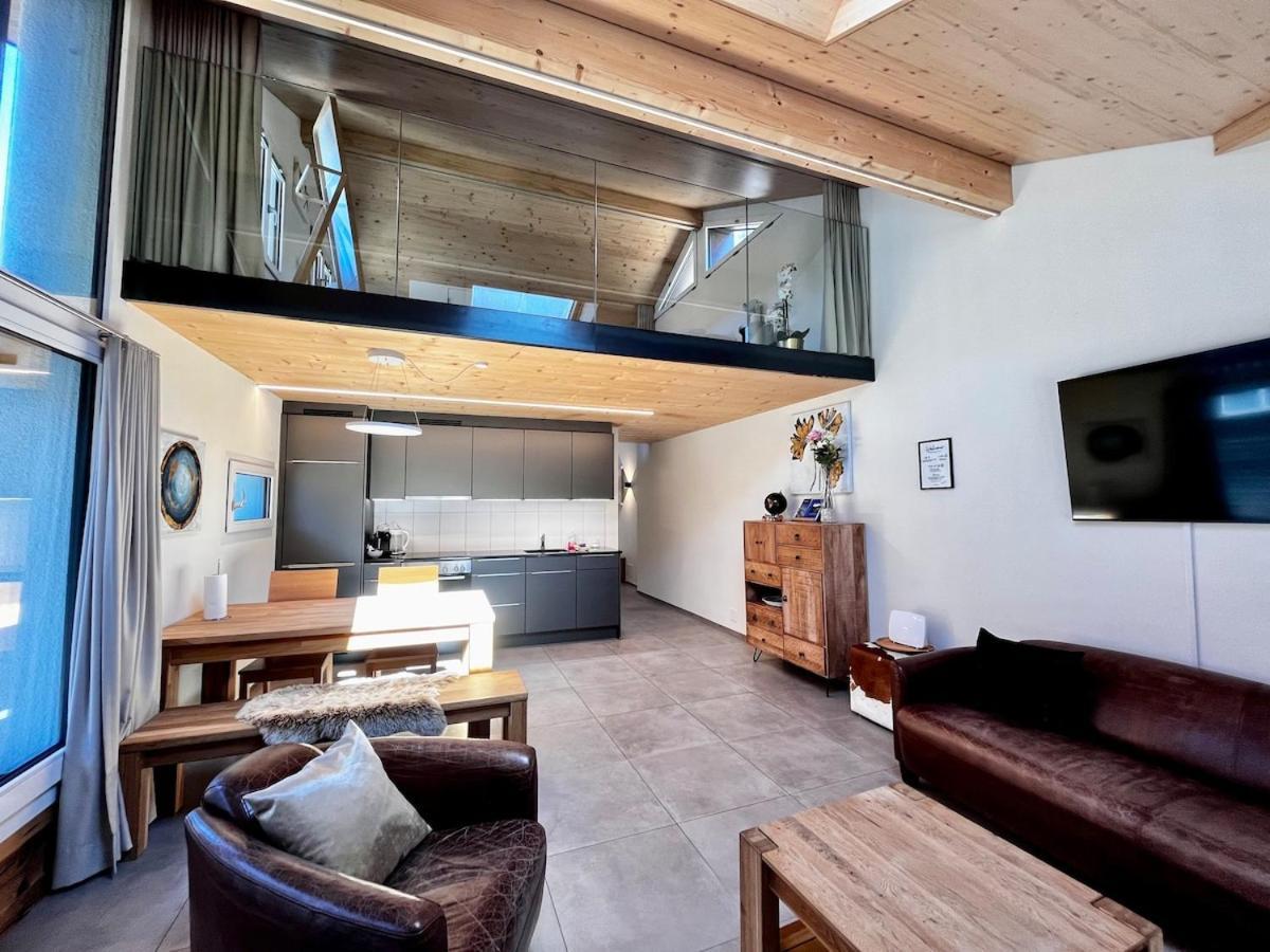 Apartament Beim Brunnen Gsteigwiler Zewnętrze zdjęcie