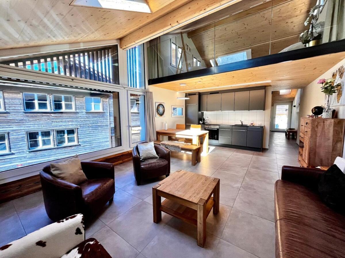 Apartament Beim Brunnen Gsteigwiler Zewnętrze zdjęcie
