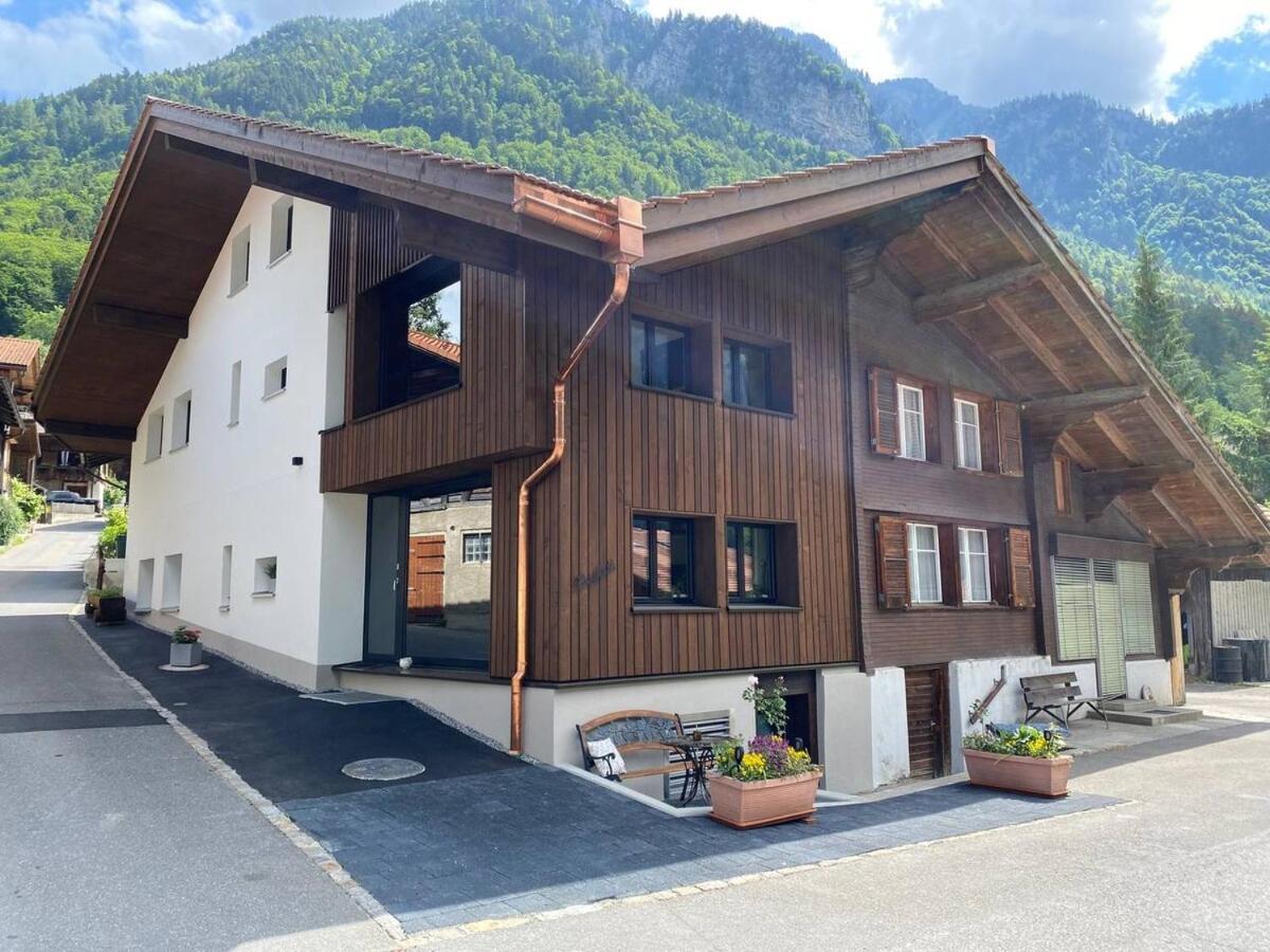 Apartament Beim Brunnen Gsteigwiler Zewnętrze zdjęcie